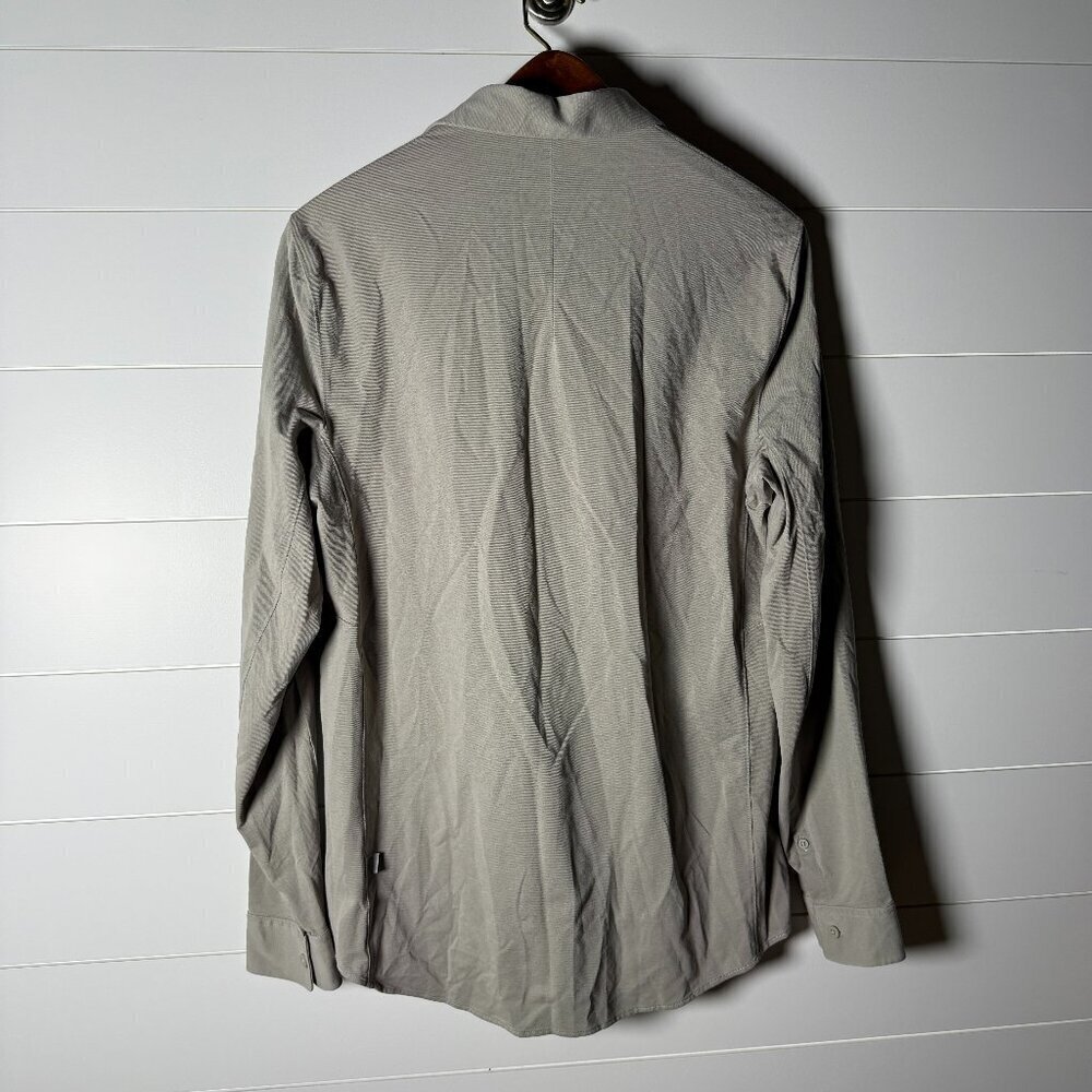 Lululemon Shirt Medium Tan Button Down Long Sleeve Collared -One.Thing.At.A.Time - Picture 3 of 7